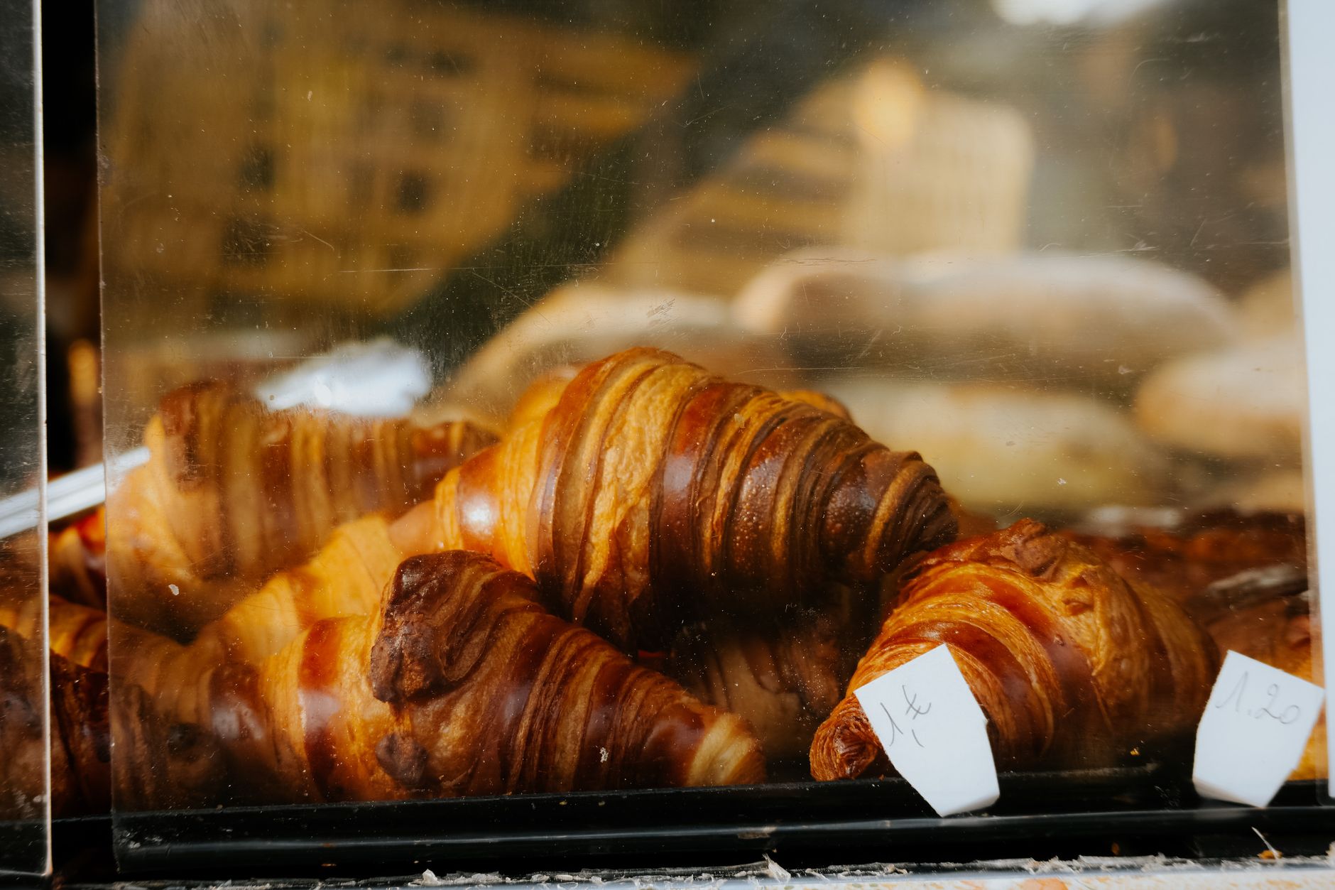 Máslový croissant